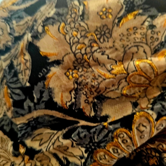 KARMA Hwy Gilded Tiered Ruffle Hem Lg. Dress Red Grn OS NWT - Picture 5 of 15